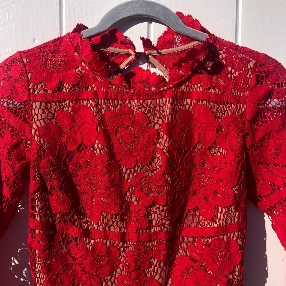 For Love & Lemons Rosetta Open Back Long Sleeve Red Lace High Neck - Picture 3 of 11